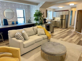 Modern Fully Renovated Suite & Loft in Downtown Trenton